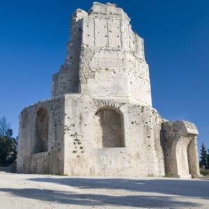 la Tour Magne