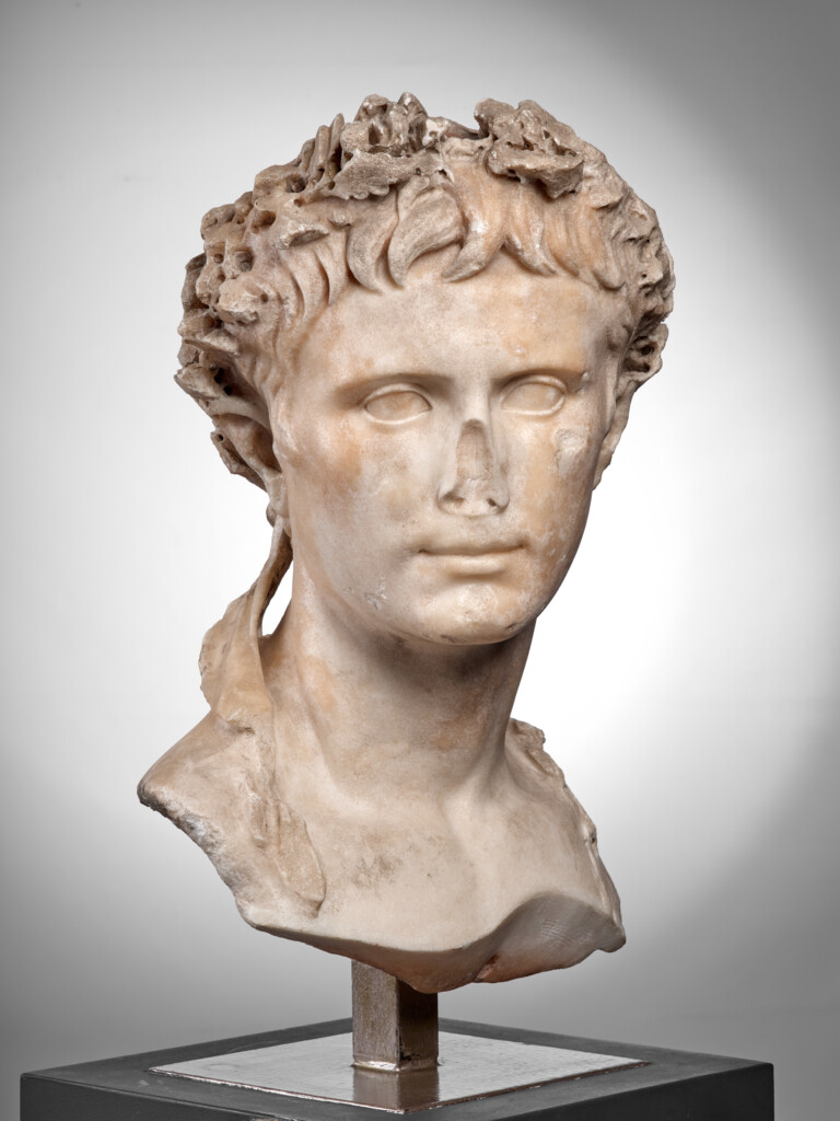 Ra 57 Tête d'Auguste