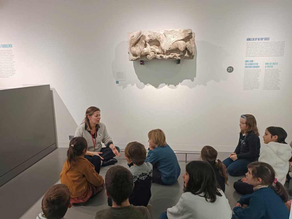 Visite-atelier famille "Bestiaire médiéval : l'univers symbolique des animaux"