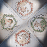 Toiture villa de la Millière exposition temporaire "Gaulois, mais Romains !" au Musée de la Romanité