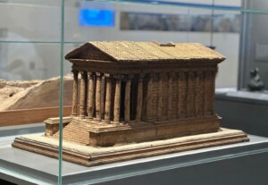 Maquette Maison Carrée