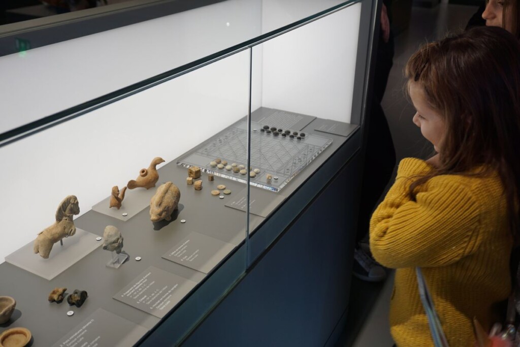 Visite-atelier famille Alea Jacta Est